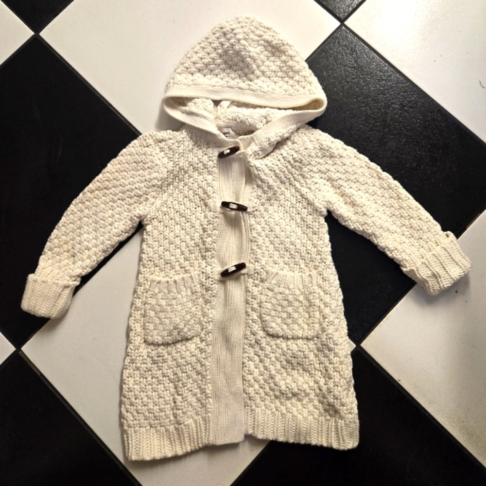 Old Navy, Size: 2T/2A, Color: white/off-white/cream